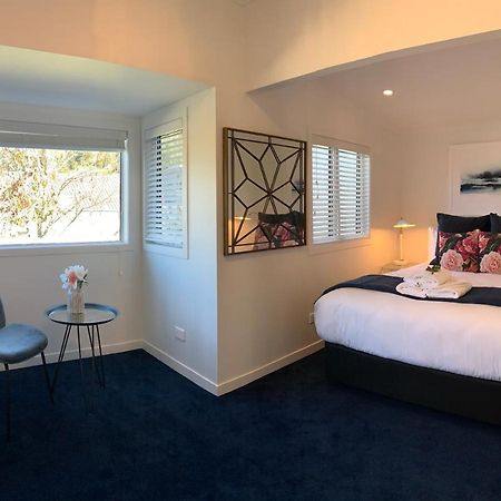 Coromandel Town Harbourside Cottage Luxury Accommodation Bagian luar foto