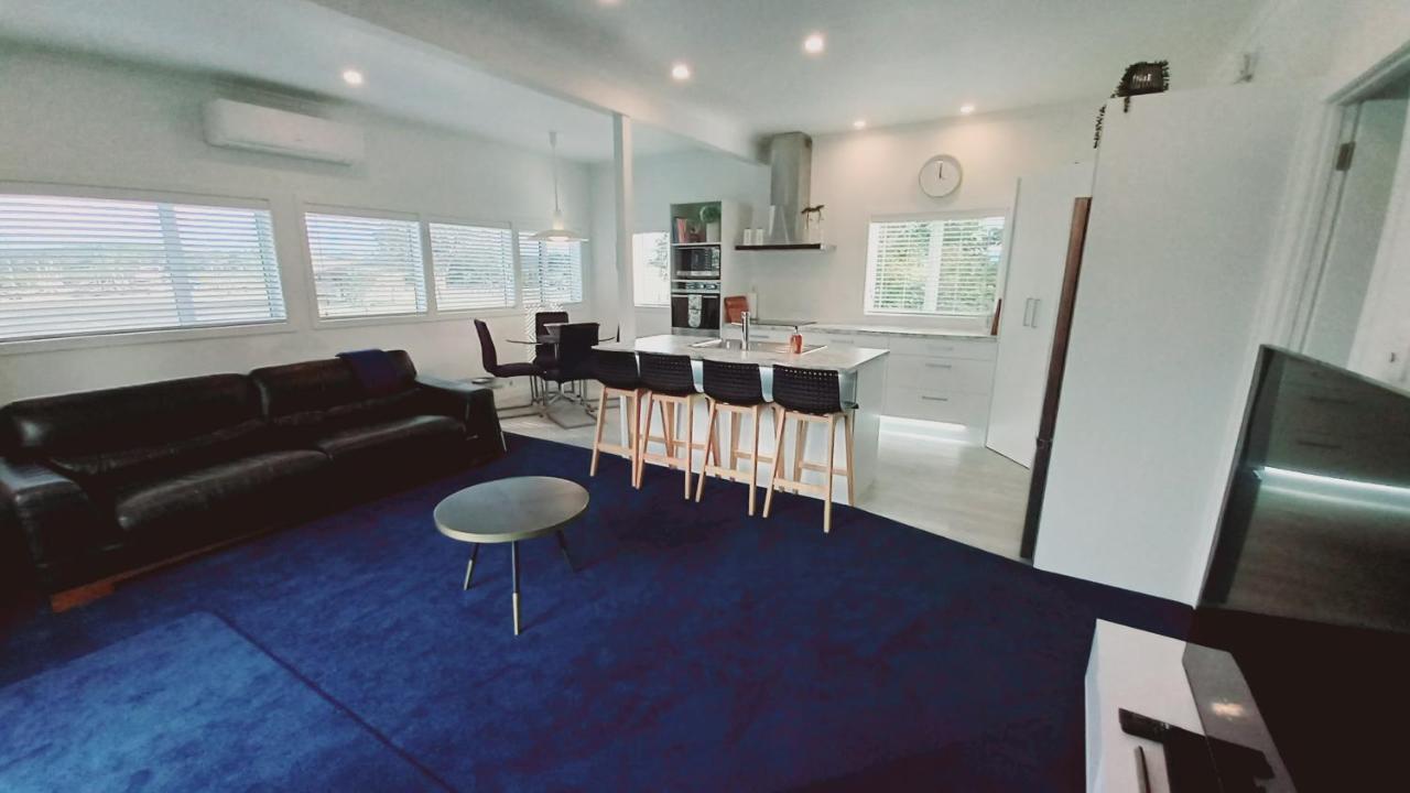 Coromandel Town Harbourside Cottage Luxury Accommodation Bagian luar foto