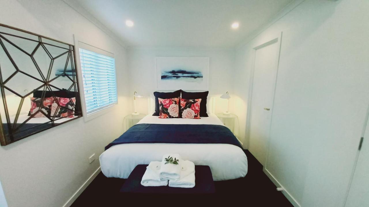 Coromandel Town Harbourside Cottage Luxury Accommodation Bagian luar foto