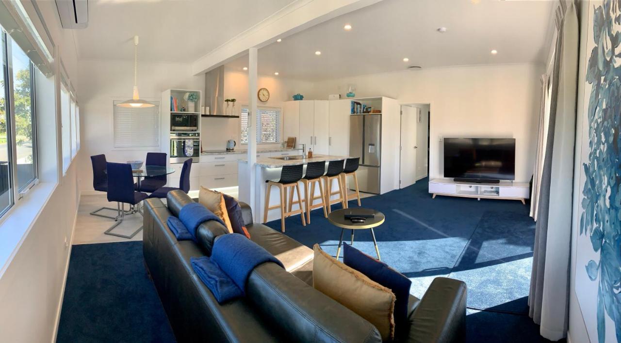 Coromandel Town Harbourside Cottage Luxury Accommodation Bagian luar foto