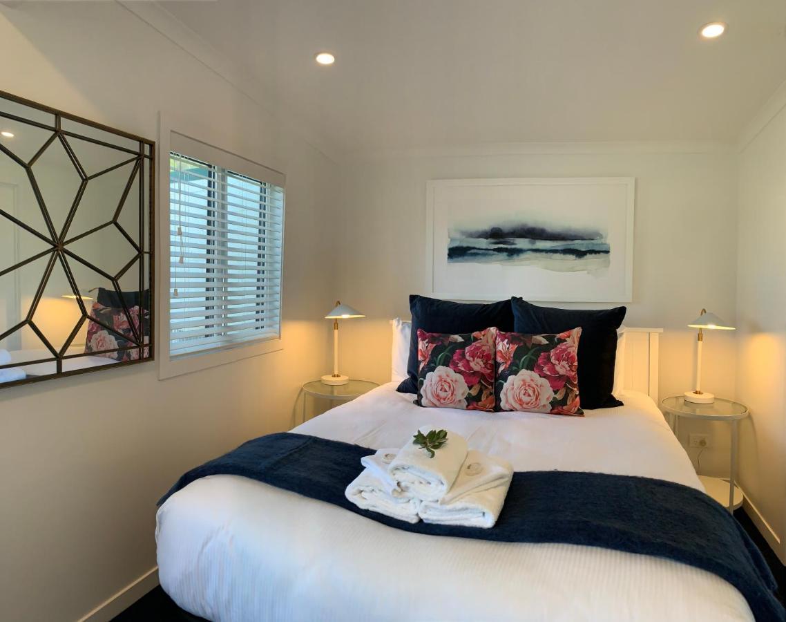 Coromandel Town Harbourside Cottage Luxury Accommodation Bagian luar foto